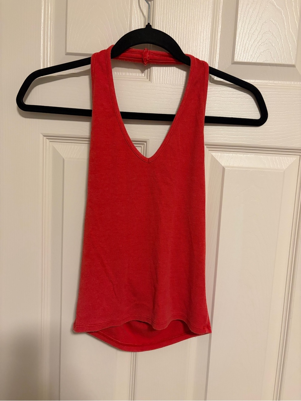🐢 AMERICAN EAGLE - Red Halter Top
